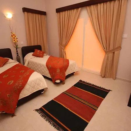 Seaside 2-bedroom With Private Pool, Garden Wifi Your Perfect Escape Villa *